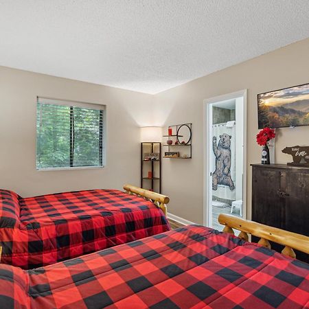 Obear Mountain Is A Newly Updated Condo In Chalet Village Of Gatlinburg! Exterior foto